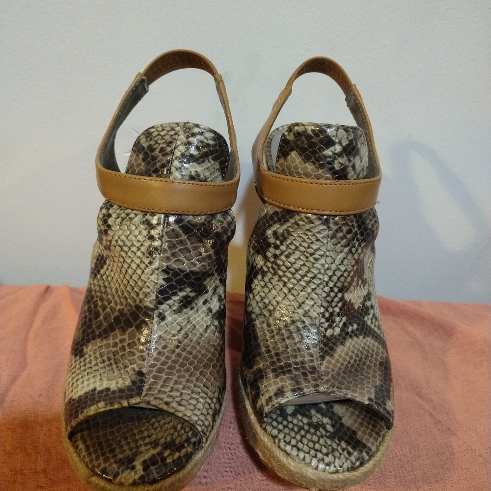 Women's snake skin wedge heel